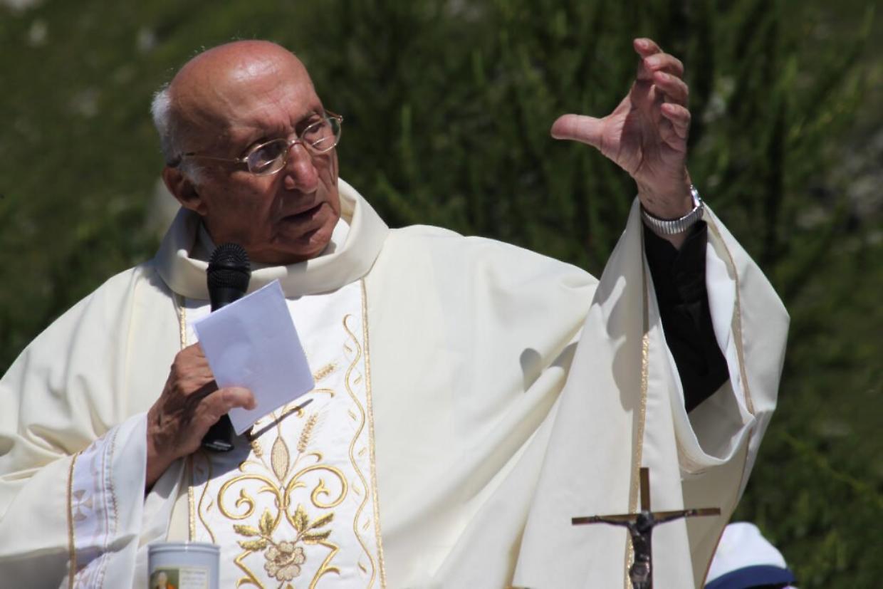 Addio a don Paolo Gariglio, il prete che parlava ai giovani con il linguaggio della vita