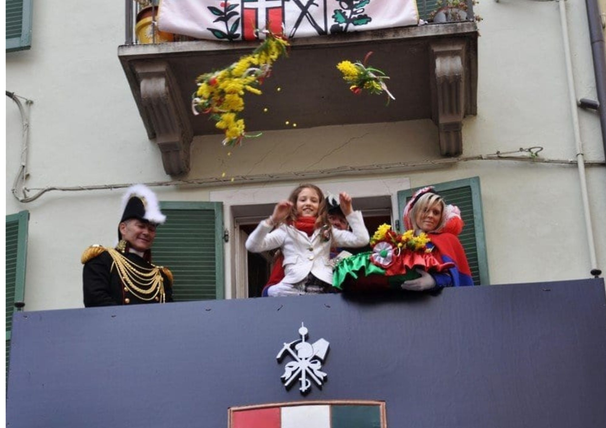 ivrea in festa: tornano le Alzate degli Abb&agrave;, il rito che fa crescere la citt&agrave;