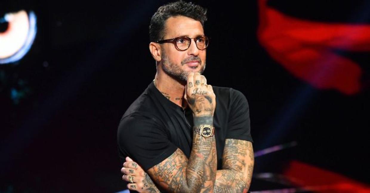 Fabrizio Corona travolge il web: 62 milioni di visualizzazioni in sole 6 settimane