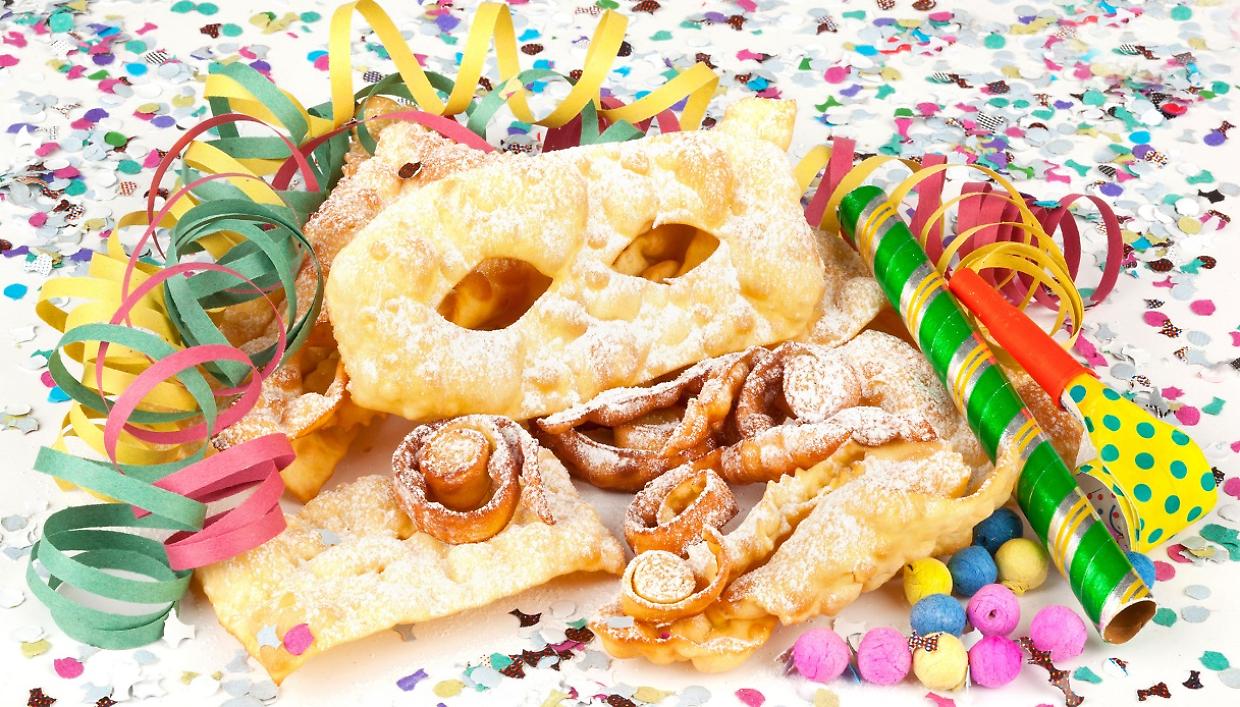 Il Carnevale in Piemonte, un viaggio tra i dolci della tradizione