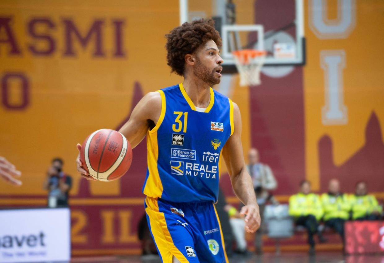 Reale Mutua, obiettivo ripartenza, ma al Pala Gianni Asti arriva una Juvi Cremona in gran forma