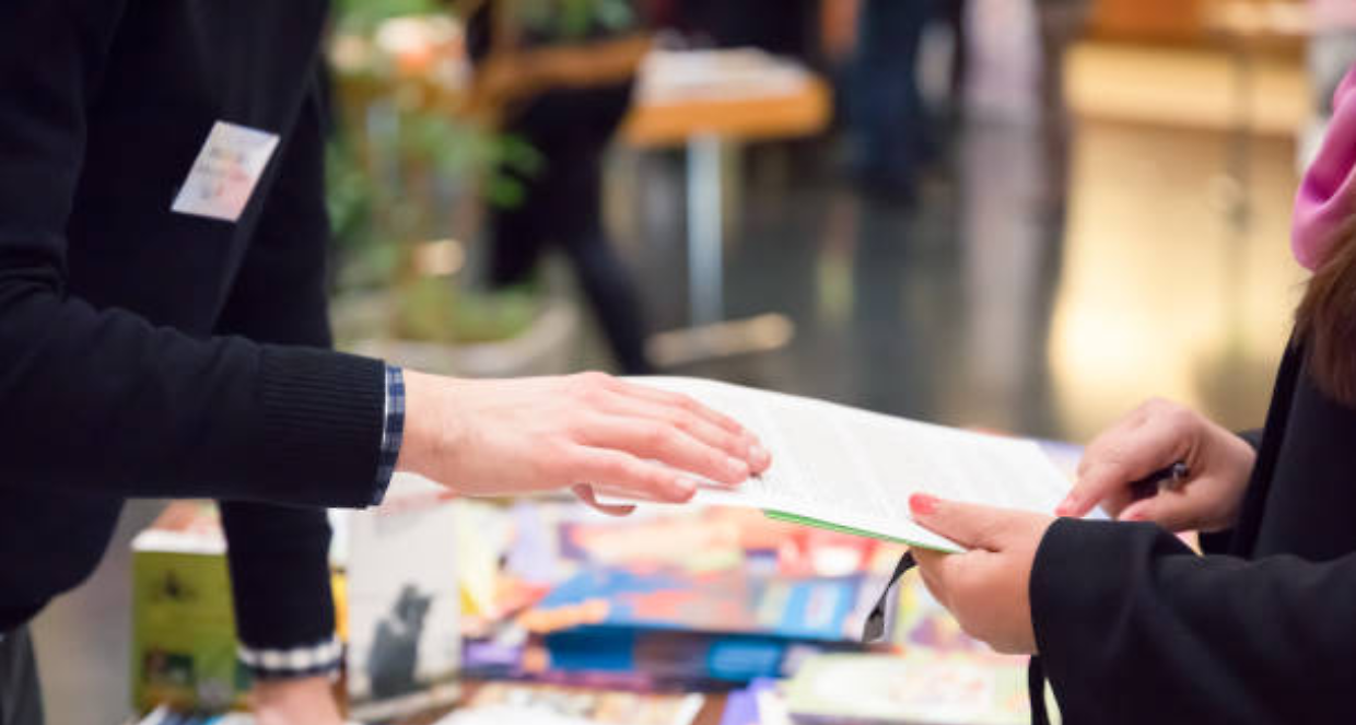 Carnevale di Ivrea, l&rsquo;allarme della Fondazione: &ldquo;Attenzione ai finti incaricati che chiedono soldi per sponsorizzazioni&rdquo;