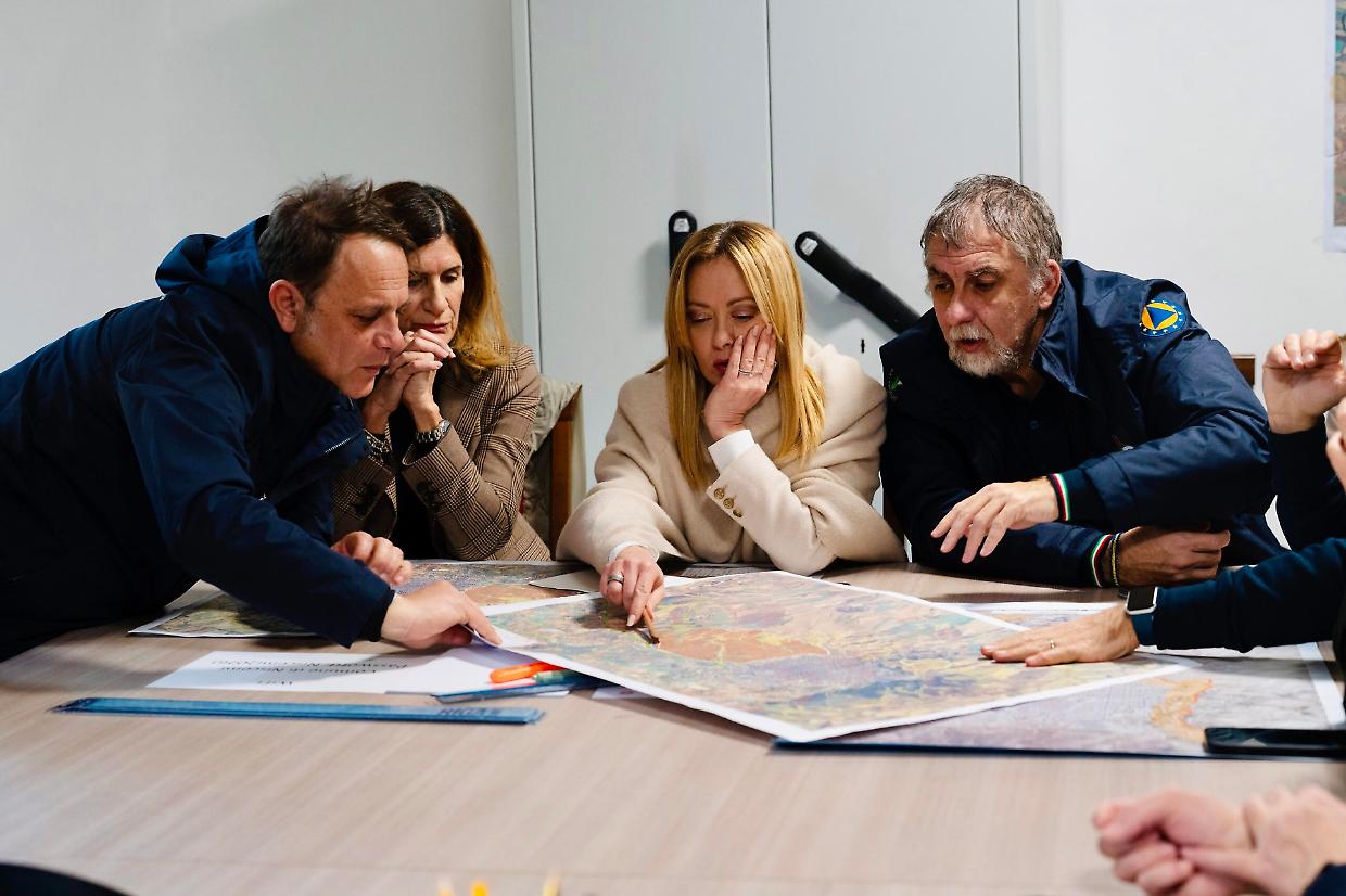 Niscemi, la frana non si ferma: oltre 1.500 persone costrette a lasciare le case