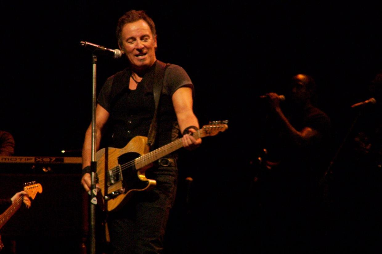 Bruce Springsteen e la nuova canzone contro l'ICE e Trump pubblicata dopo le uccisioni di Alex Pretti e Renee Good