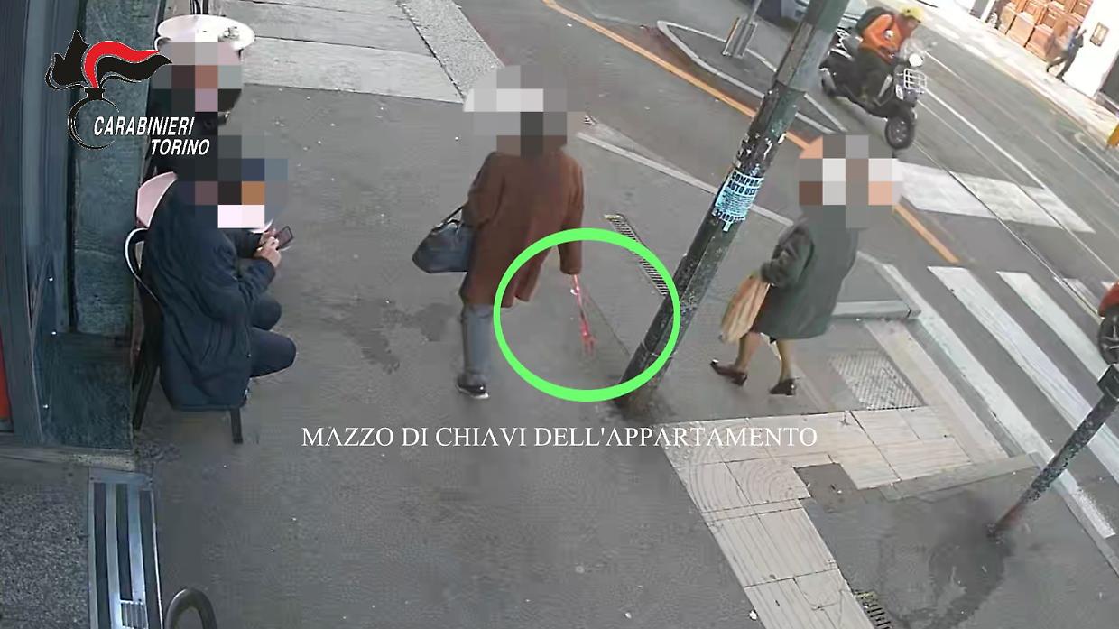 San Salvario, rapina una 92enne sotto casa, arrestato un 57enne