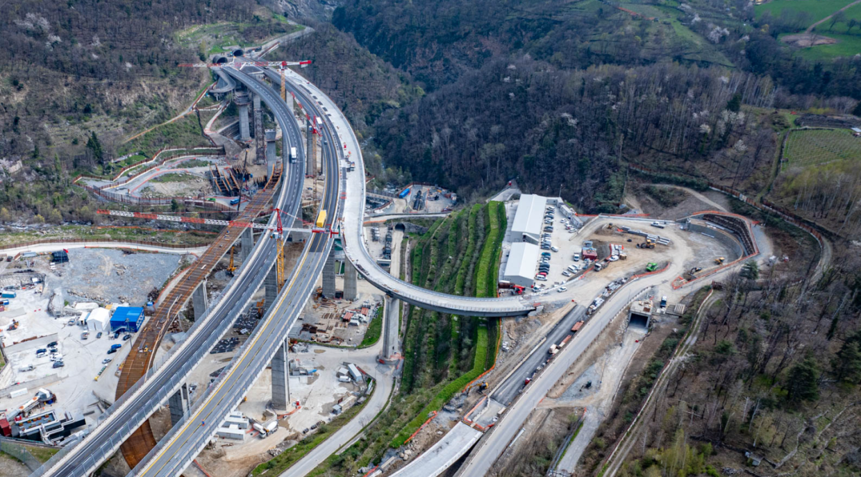 Chiomonte, lo svincolo &egrave; pronto: la Tav riparte dall&rsquo;Italia tra cantieri, lavoro e promesse di &ldquo;valore&rdquo; sul territorio