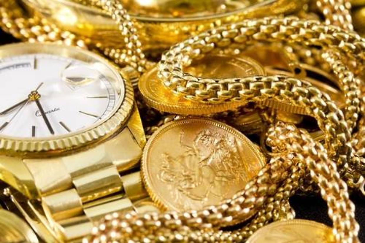 Vendere l'oro in sicurezza: come evitare truffe e massimizzare il ricavo