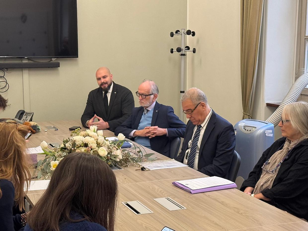 Sala Rossa in fibrillazione: mozione di sfiducia a Jacopo Rosatelli