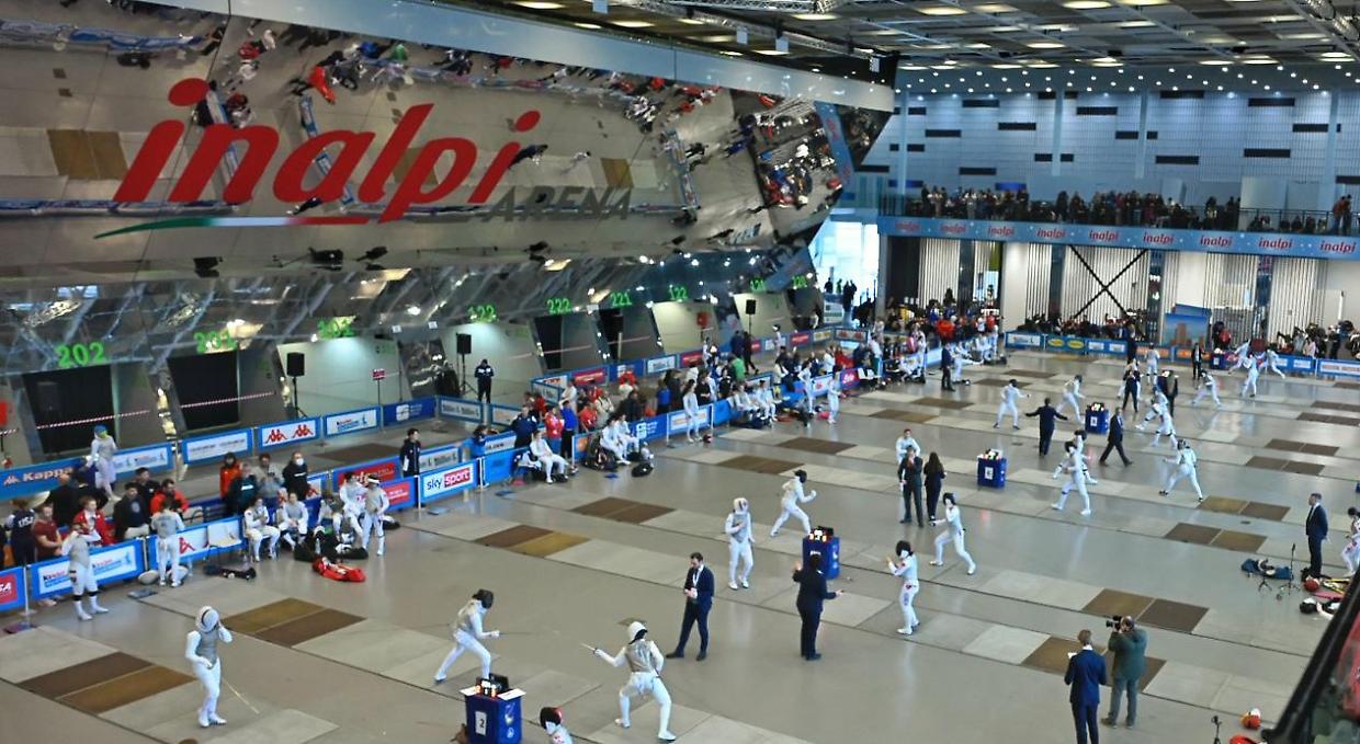 Pronto al via il Grand Prix Fie di fioretto, domani all'Inalpi Arena in pedana le qualificazioni femminili