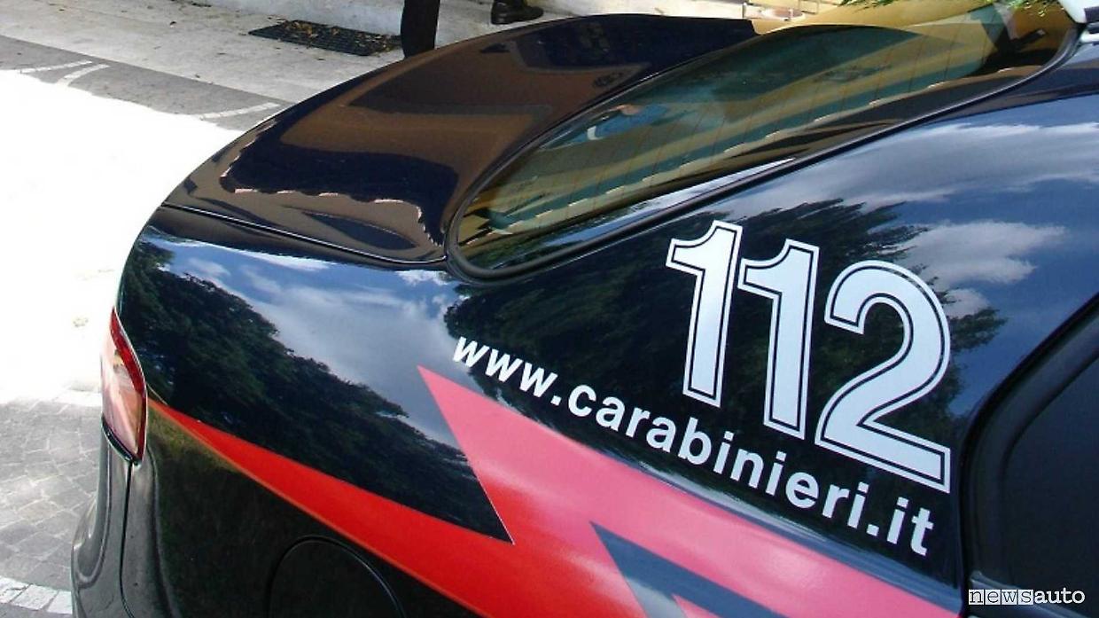 Picchiato per i voti, a 15 anni trova il coraggio: la fuga, la chiamata al 112 e l&rsquo;IA