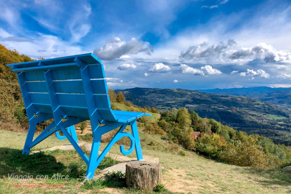 San Valentino sulle Panchine Giganti: l&rsquo;idea romantica (e panoramica) in Piemonte