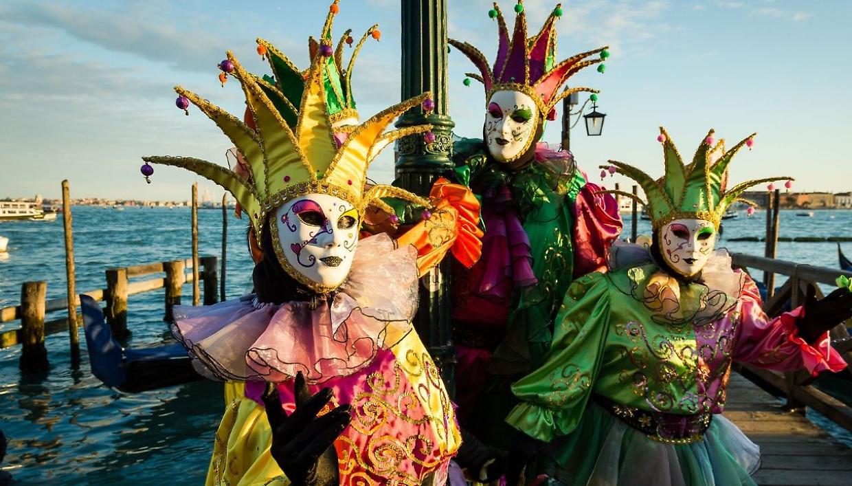Carnevale 2026: tutte le date delle vacanze scolastiche regione per regione