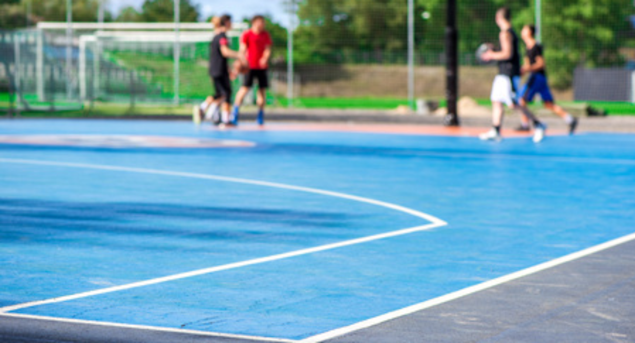 Settimo Torinese, campetti a rischio tra Borgonuovo e parco Lama: la manutenzione che non arriva