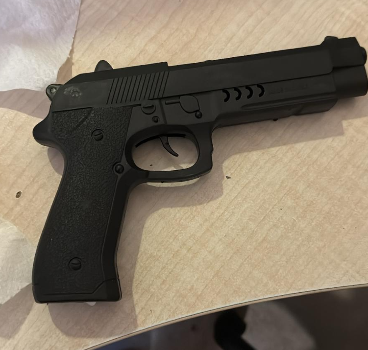 Torino, pistola (giocattolo) al pronto soccorso: notte di tensione al Mauriziano