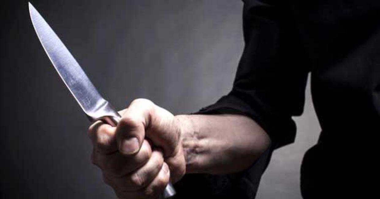 Notte di terrore: malmenata e minacciata con un coltello dall&rsquo;ex