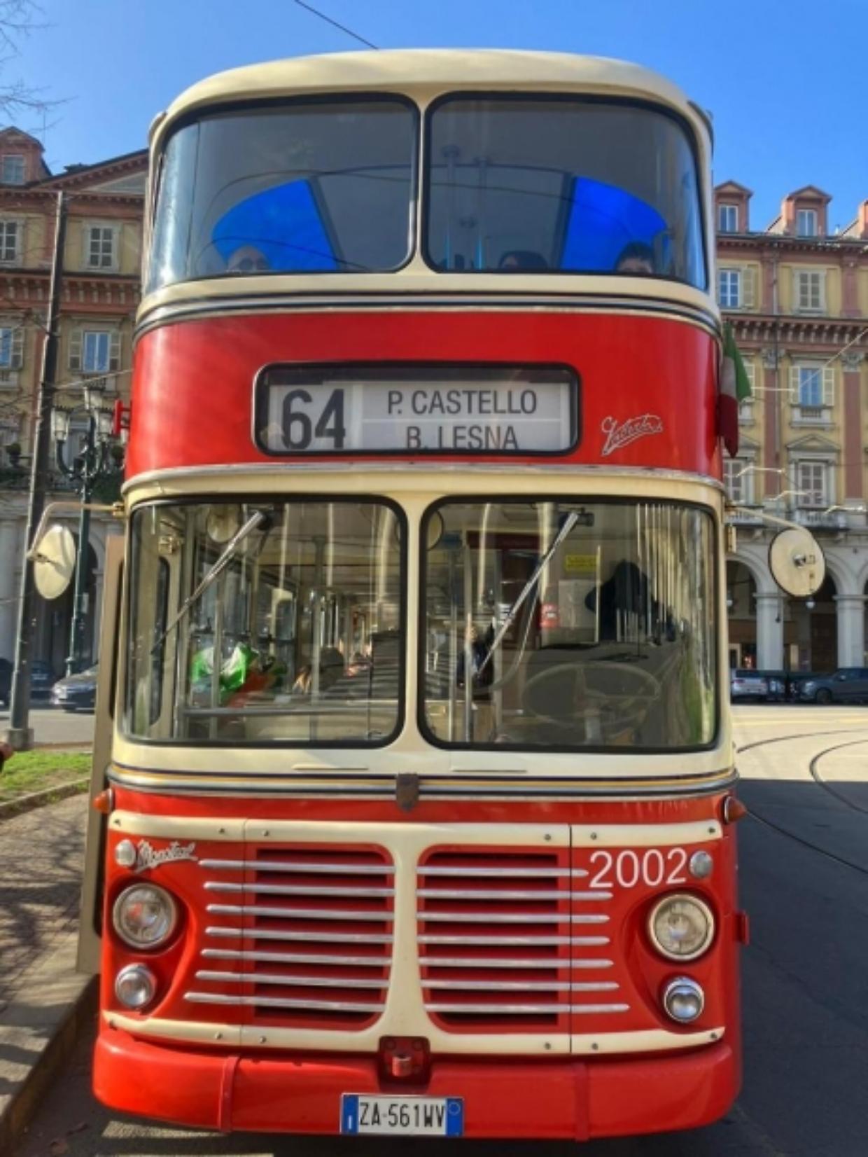 Il 29 marzo Torino riscopre il suo passato: torna in strada il bus storico a due piani