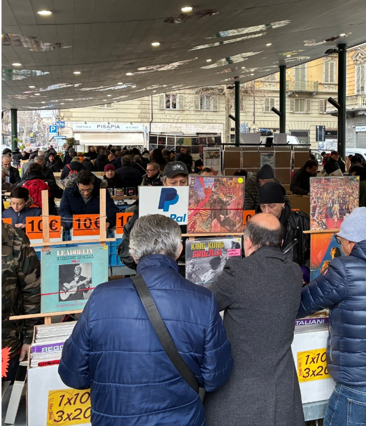 Musica, vinili e fumetti