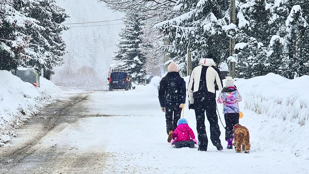 Meteo, terminata la nevicata sulle montagne pimontesi ma ne sta gi&agrave; arrivando un'altra