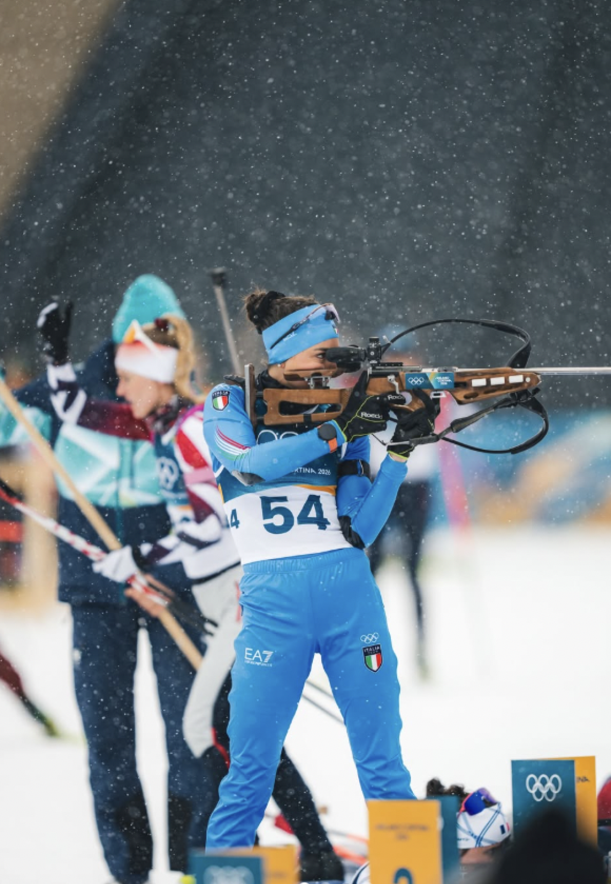 Biathlon, Vittozzi domina l&rsquo;inseguimento: oro olimpico con 20 su 20