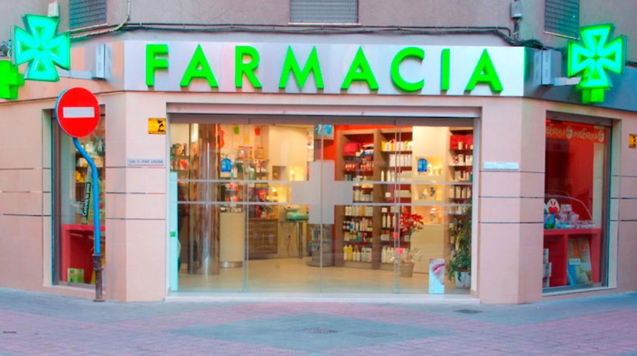 Parcheggi da 15 minuti davanti alle farmacie, Torino studia la soluzione