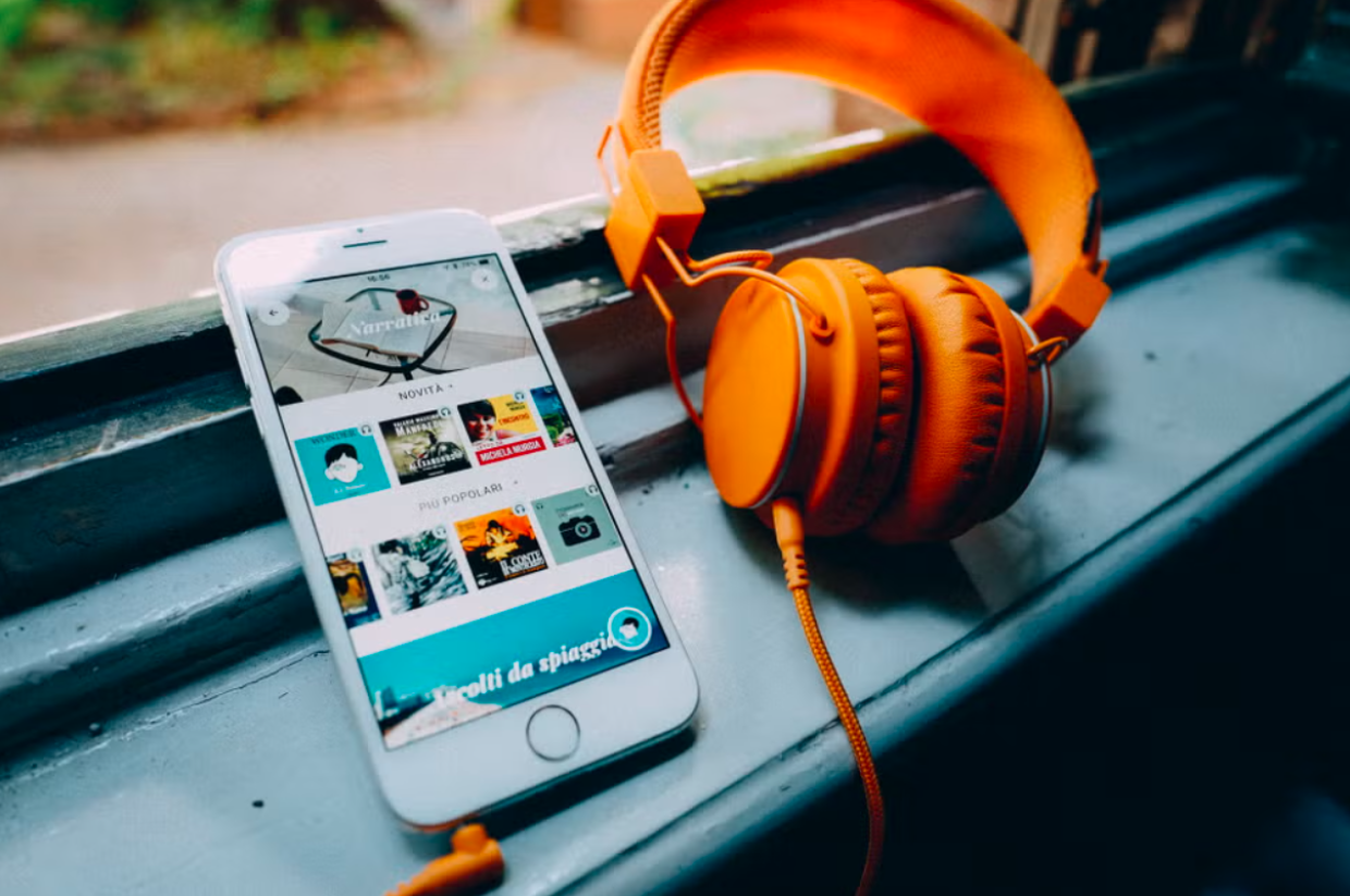 Storytel vola nel 2025: pi&ugrave; utili, pi&ugrave; lettori e un nuovo equilibrio tra tecnologia e libri