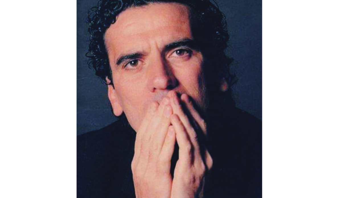 Il mondo festeggia i 73 anni di Massimo Troisi: anatomia di un genio