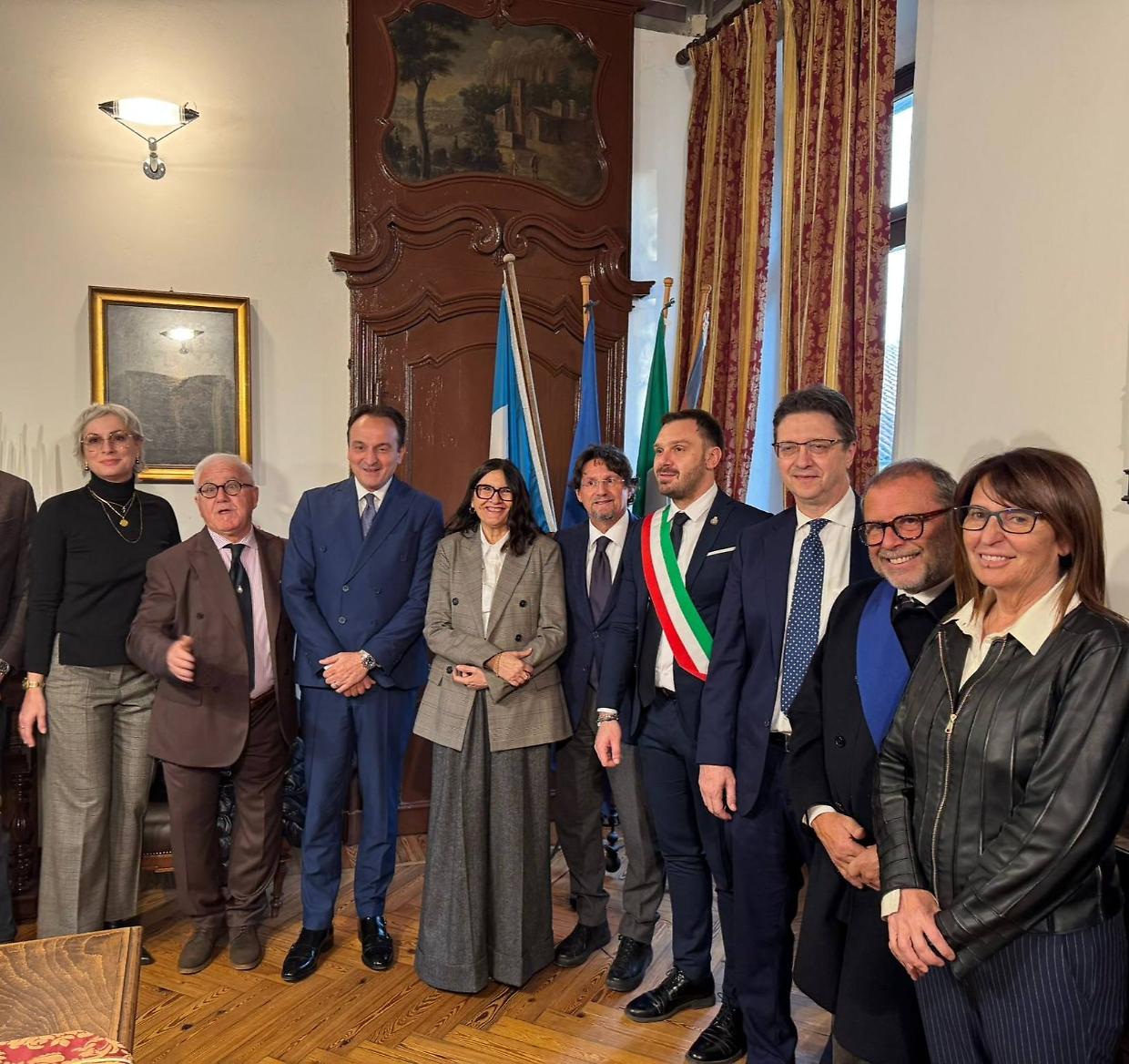 Poirino, istituzioni e magistrati uniti contro bullismo e criminalit&agrave;