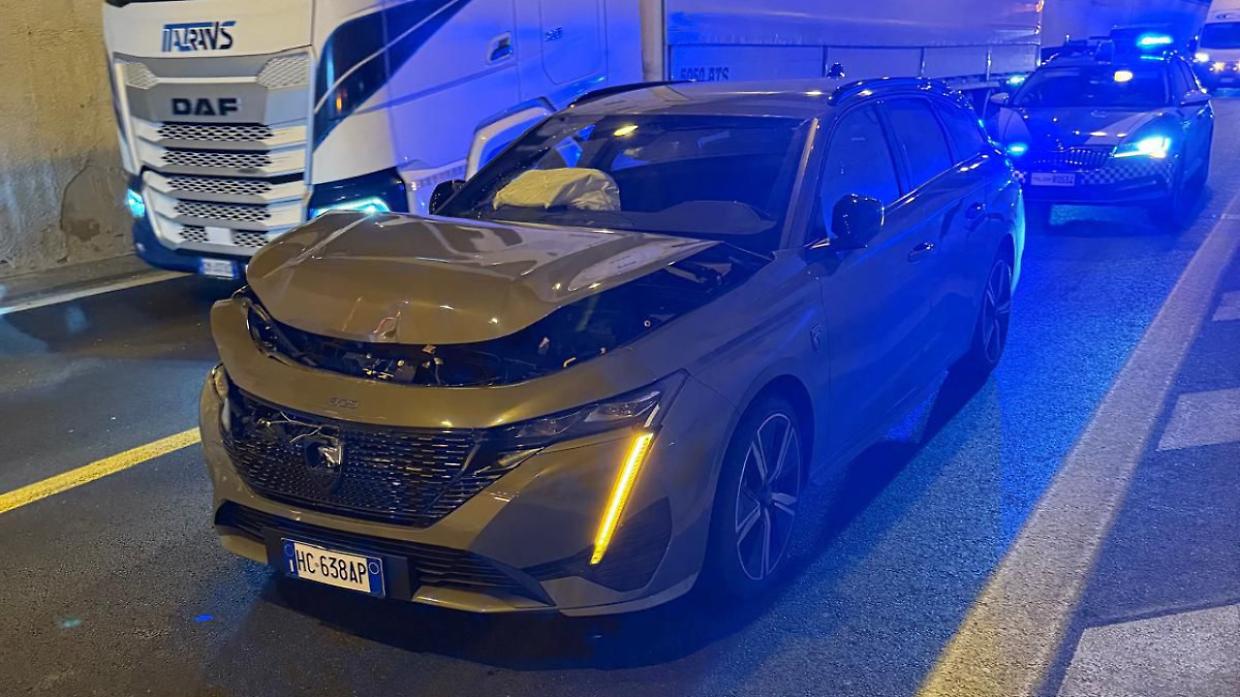 Incidente sulla bretella Ivrea-Santhia: le immagini dello scontro