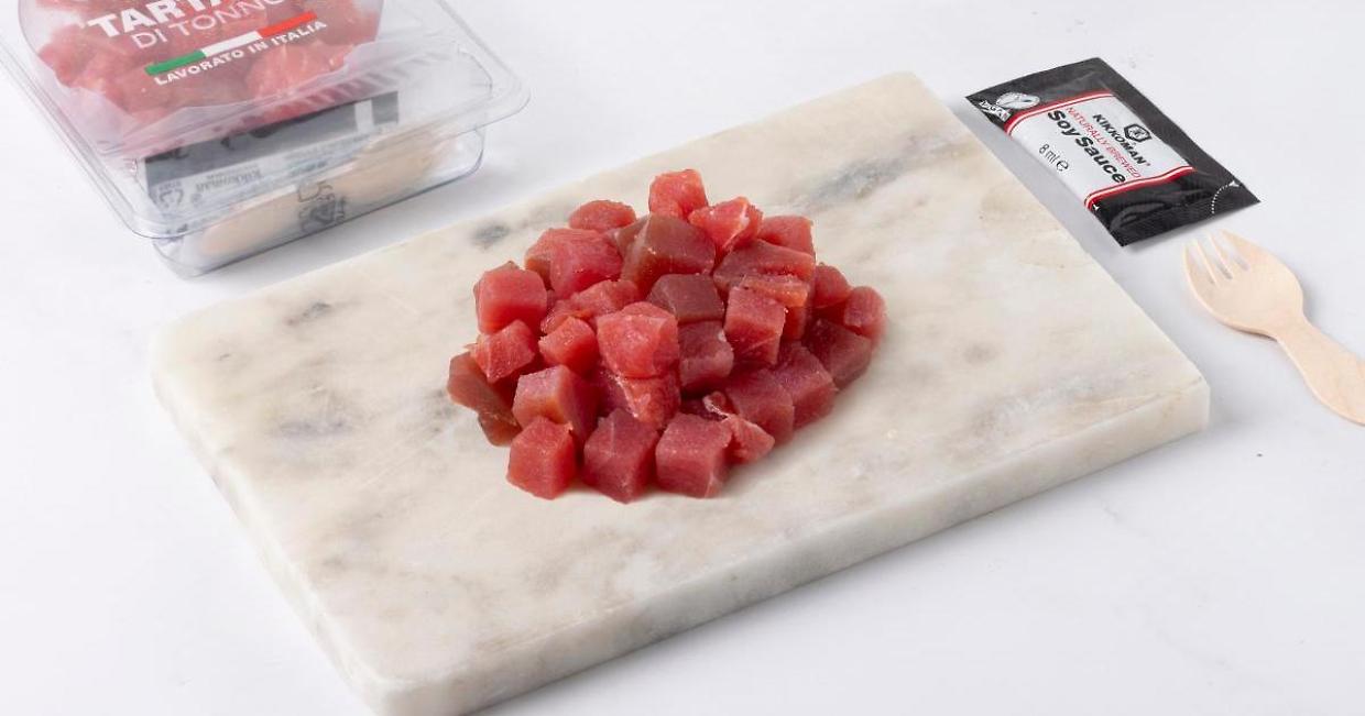 Tonno e tartare ritirati dal mercato: nuovi richiami alimentari