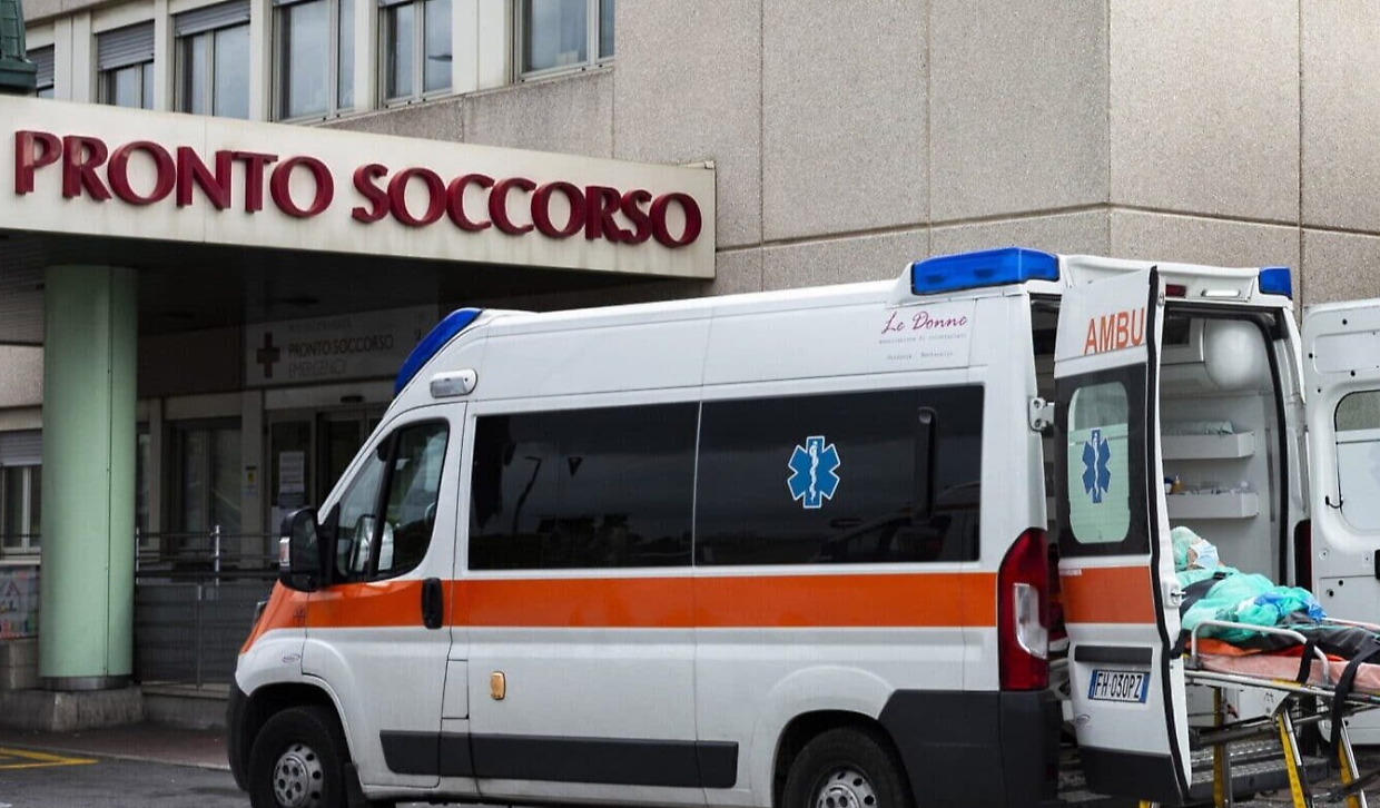  Torino: scontro shock tra auto e ambulanza: tre feriti e traffico in tilt 