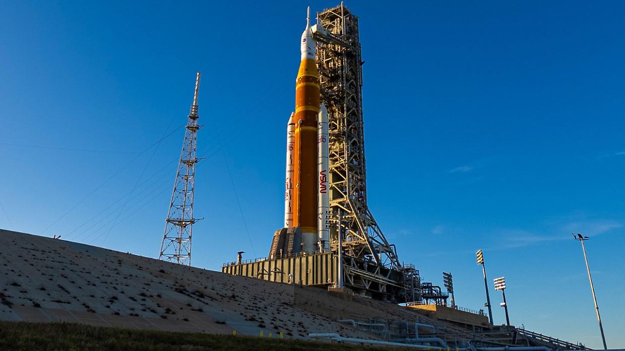 Slitta ancora Artemis II: problema tecnico al razzo rinvia il ritorno dell&rsquo;uomo attorno alla Luna