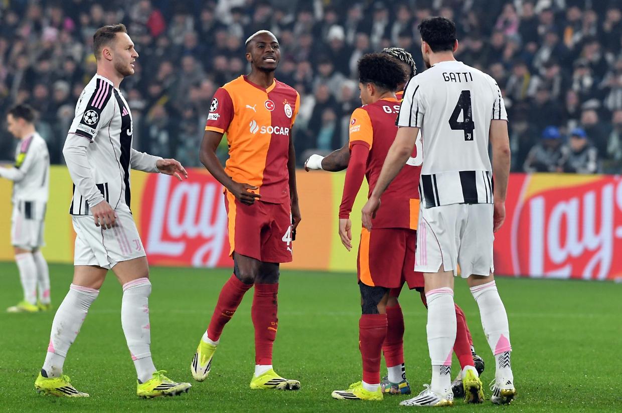 Un duello tra Osimhen e Gatti in Juventus-Galatasaray 3-2