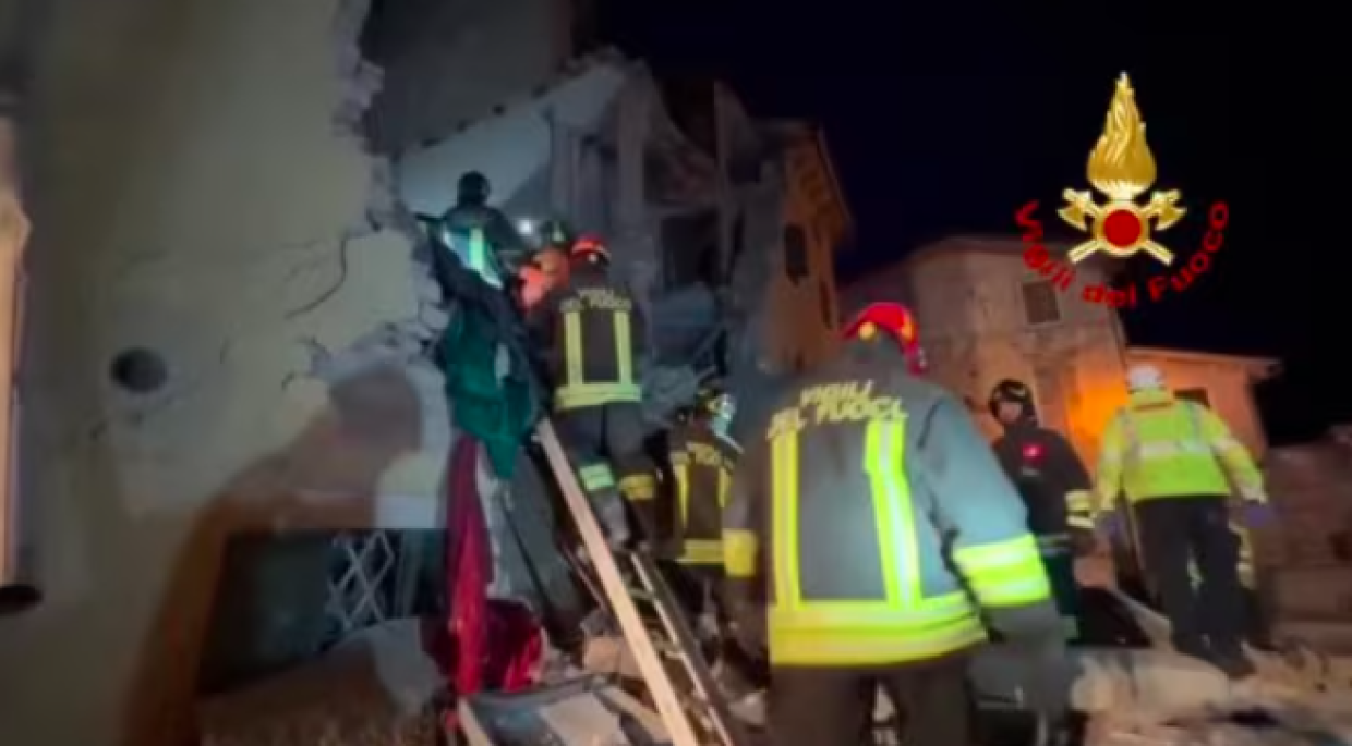 Esplosione a Negrar, crolla palazzina a Prun: un morto e tre feriti