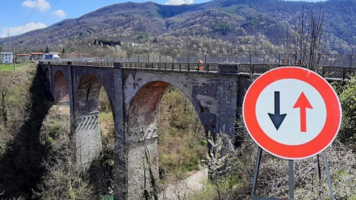 Senso unico alternato sul ponte dell&rsquo;Olla a Gaiola nei primi due fine settimana di marzo 