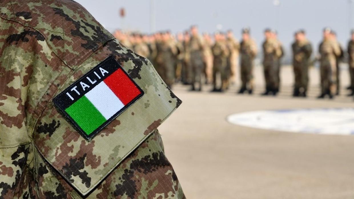 Leva militare e venti di guerra, chi rischia davvero il richiamo alle armi in Italia?
