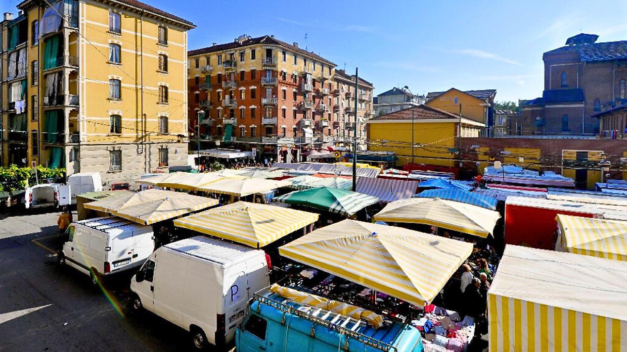 Il cantiere di piazza Baldissera mette in ginocchio il mercato. &laquo;Niente plateatico per gli ambulanti&raquo;
