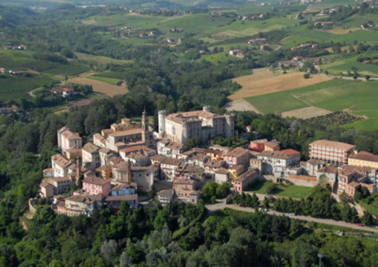 Vino e dintorni: "Barberando" cala il tris, ecco quando torna l'appuntamento (enogastronomico) di Costigliole d'Asti  