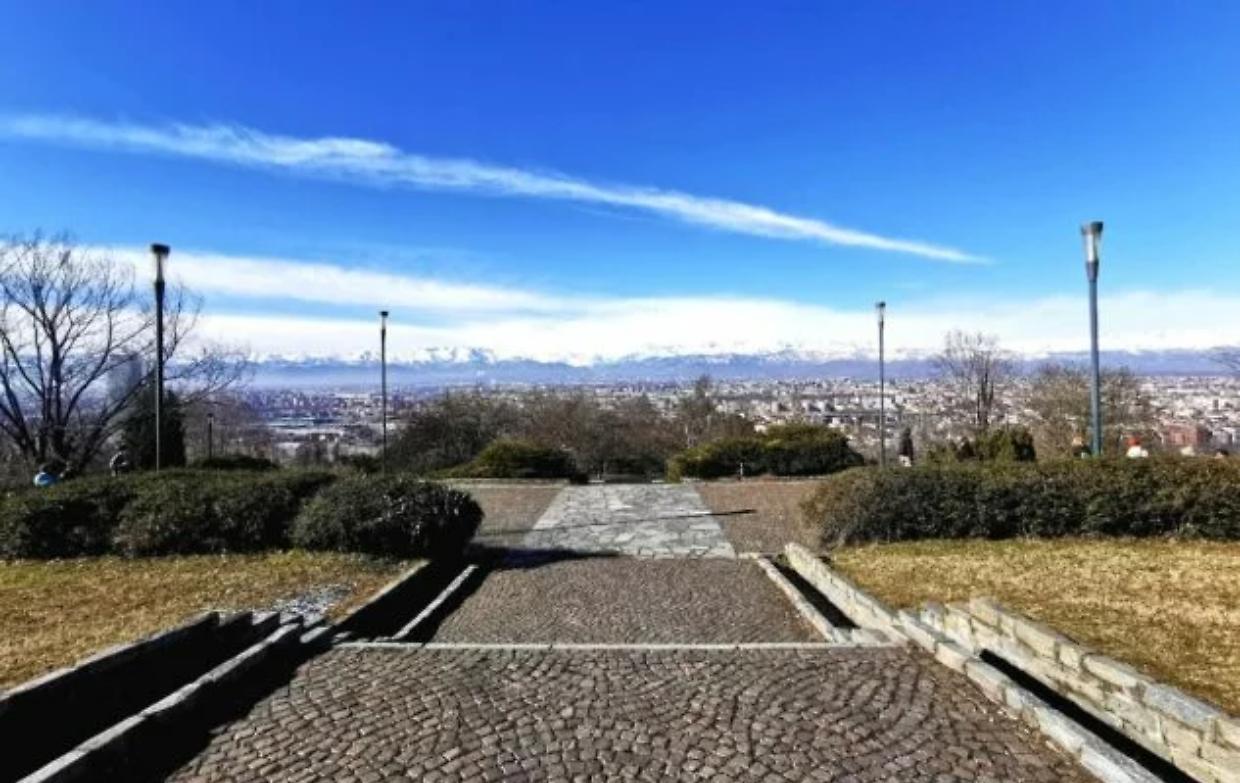 Torino, parte il rilancio del Parco Europa: nuova vita per la terrazza panoramica della citt&agrave;