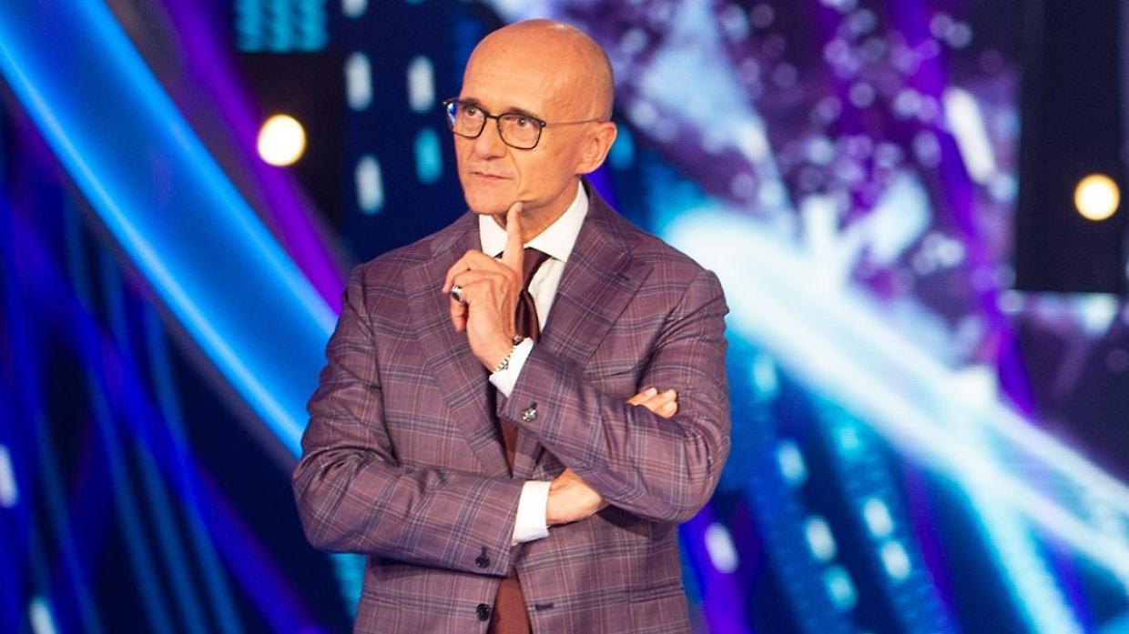 Alfonso Signorini si congeda dai lettori con una lettera aperta