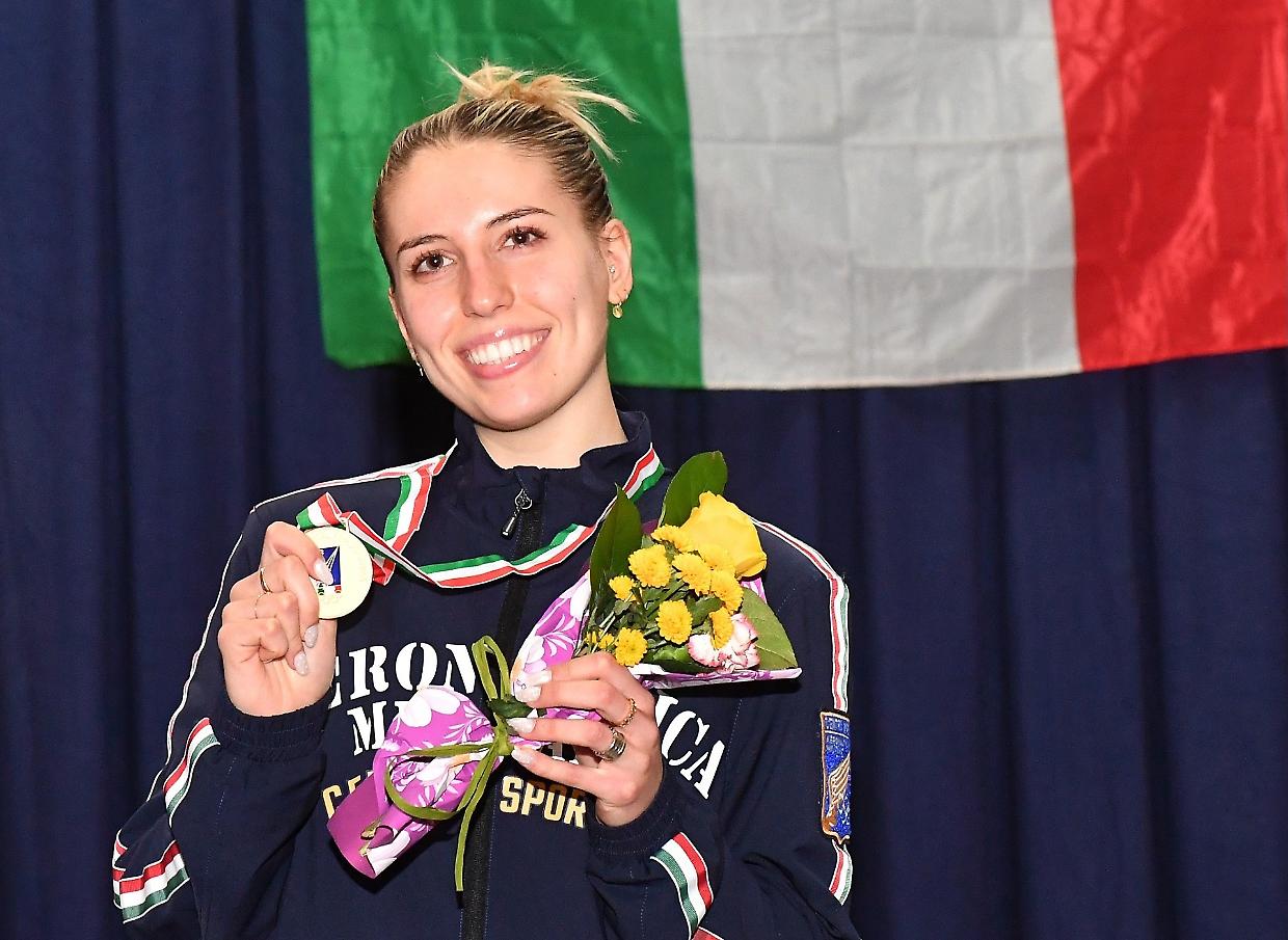 Ai Campionati Italiani Under 23 di Caorle secondo titolo per gli spadisti Gaia Caforio e Simone Mencarelli 