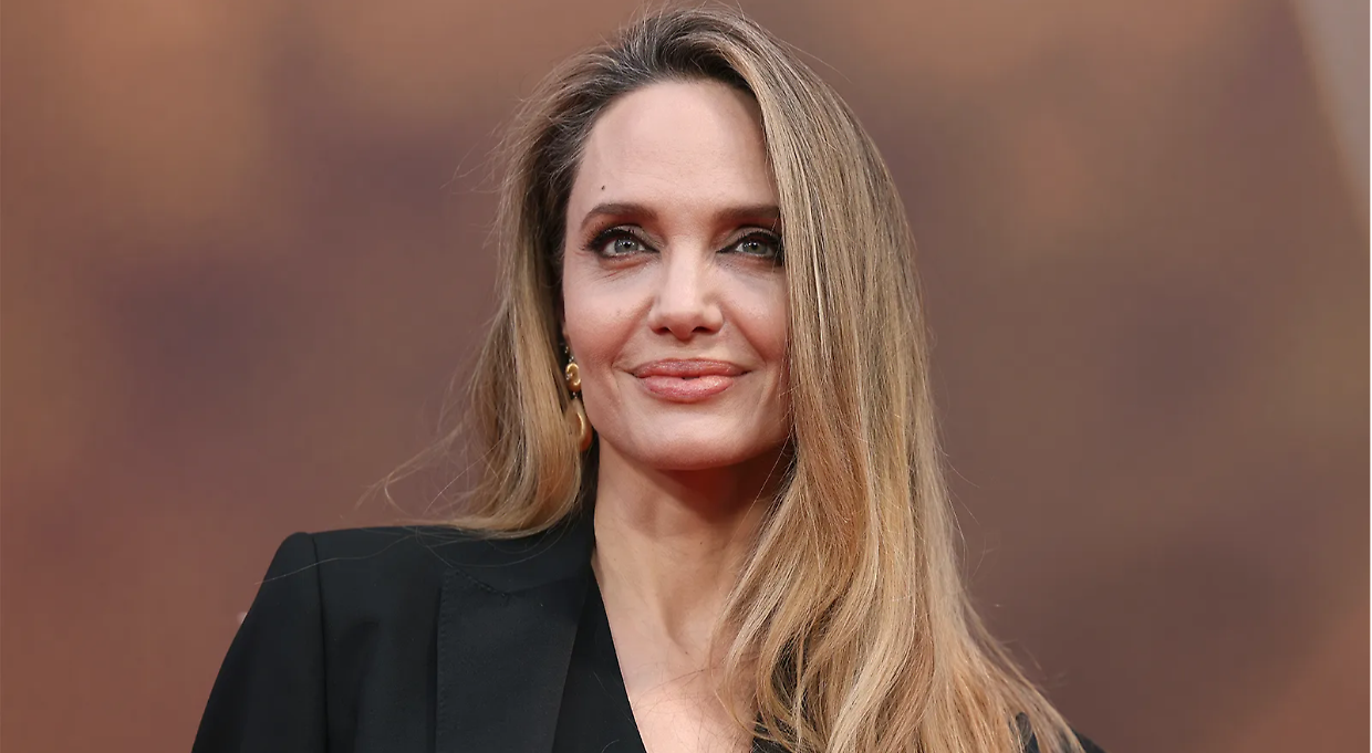 Angelina Jolie rompe il silenzio: la drastica decisione che cambia tutto dopo l'addio a Brad Pitt