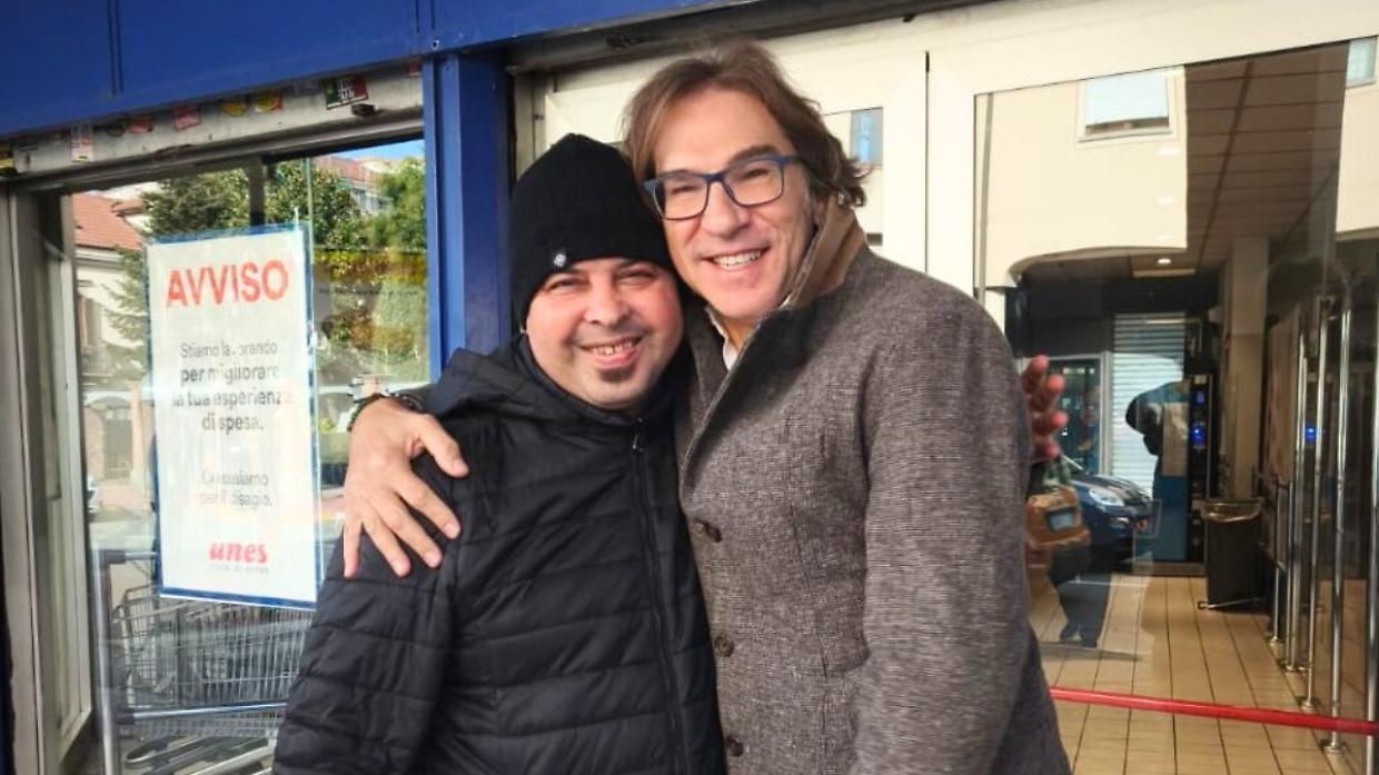 Rahou Bouchaib (a sinistra) con il sindaco Giampiero Tolardo