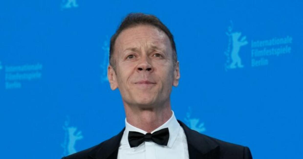 Rocco Siffredi presenta querela a 20 attrici per accuse di violenza sul set