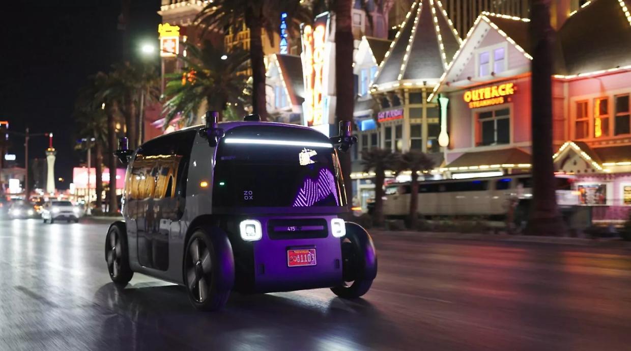 Addio conducente: con Uber arriva il robotaxi &ldquo;tostapane&rdquo; di Amazon