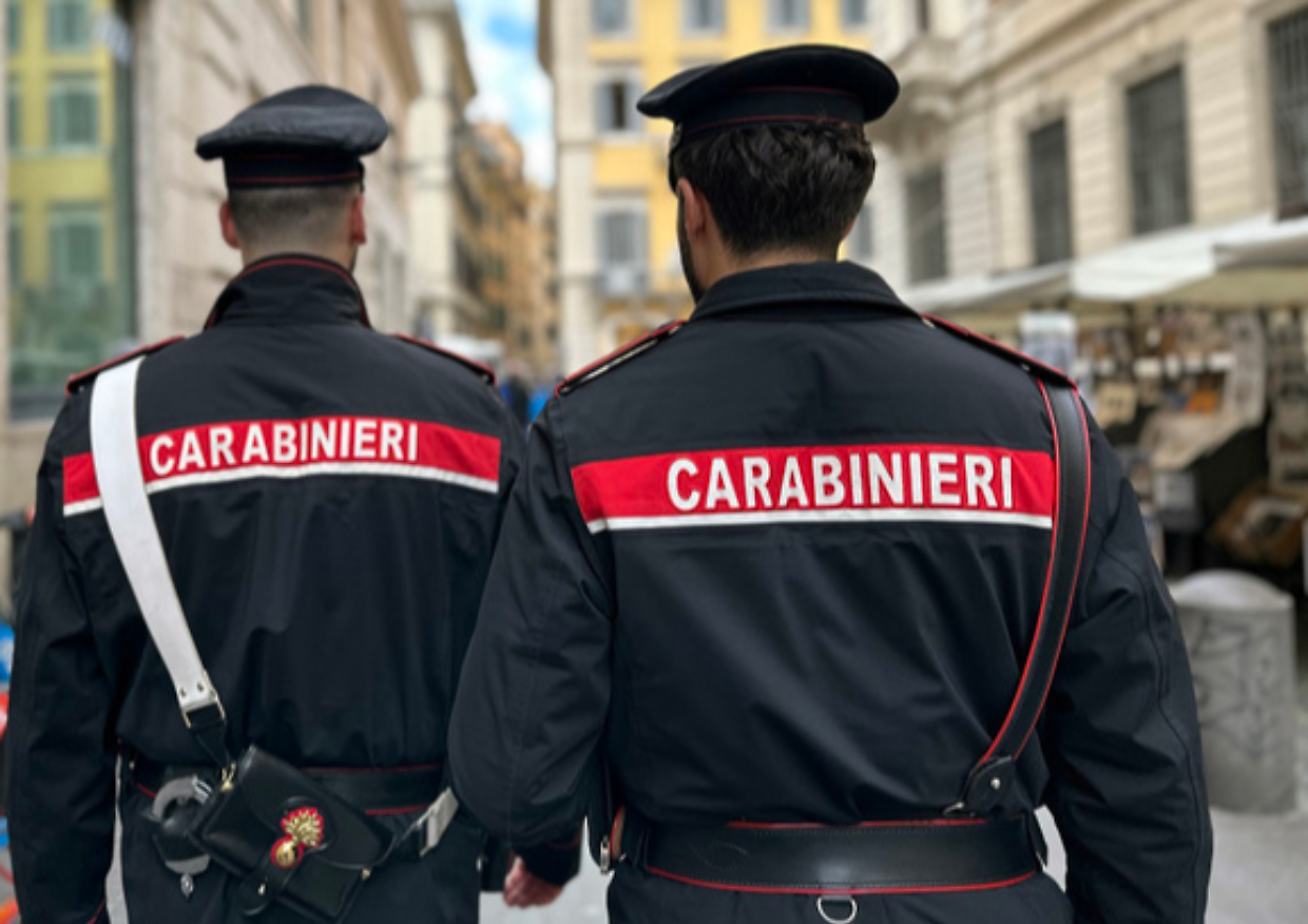 Sorpreso a estrarre un dente: odontotecnico in sala, studio sotto sequestro a Casale Monferrato