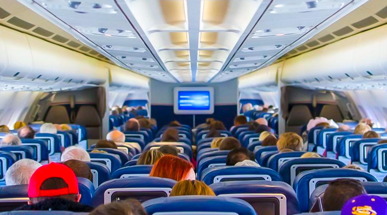 Caro voli e treni a Pasqua 2026: biglietti gi&agrave; oltre i 400 euro