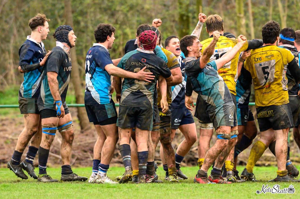 Per l'Iveco CUS Torino una vittoria che vale oro in serie A1, successo anche per il VII