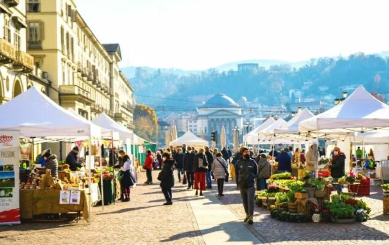 Weekend di fiori e mercatini a Torino (e non solo)