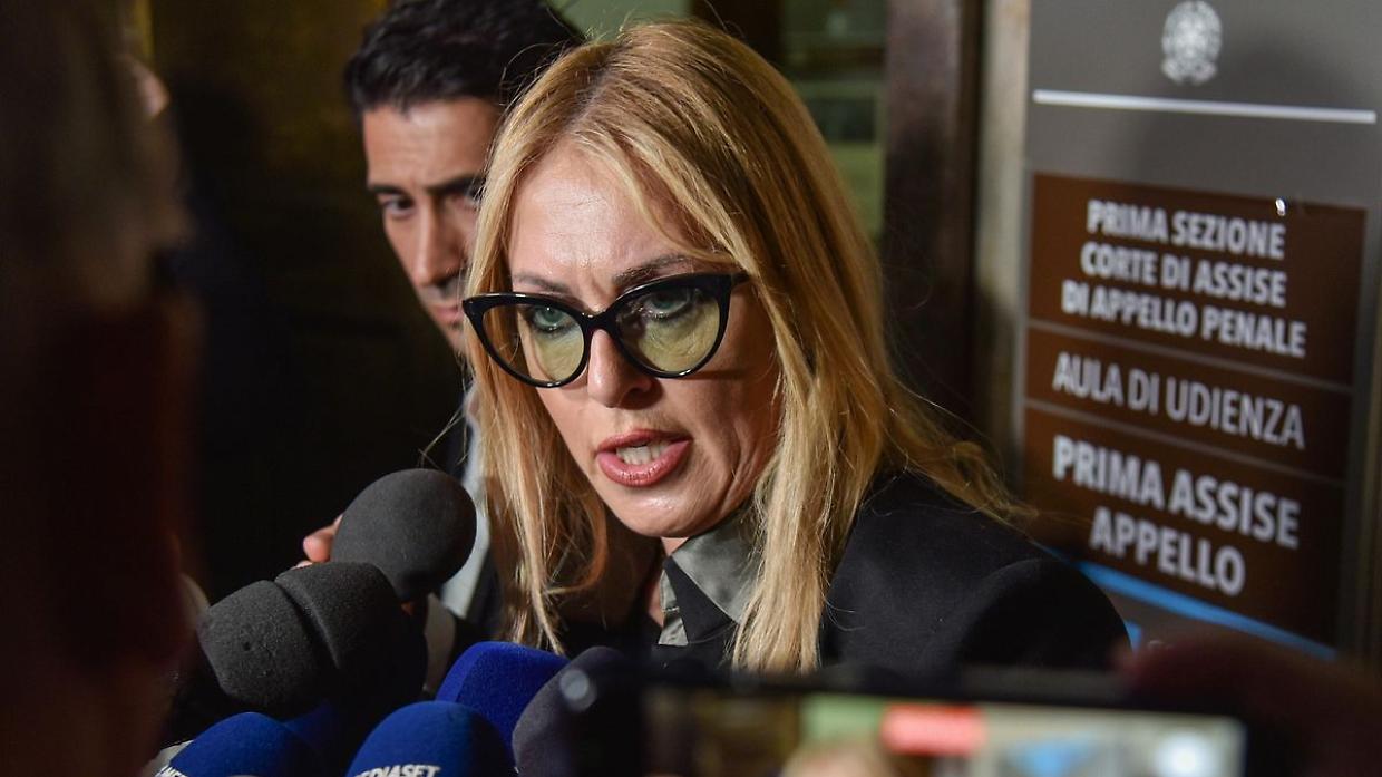 Bruzzone indagata per stalking: accuse, scontro con Sionis e fascicolo trasferito a Roma