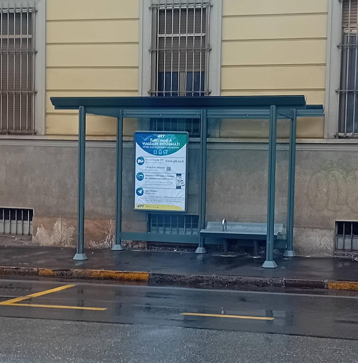 Finalmente la pensilina! Dopo ben otto anni di richieste